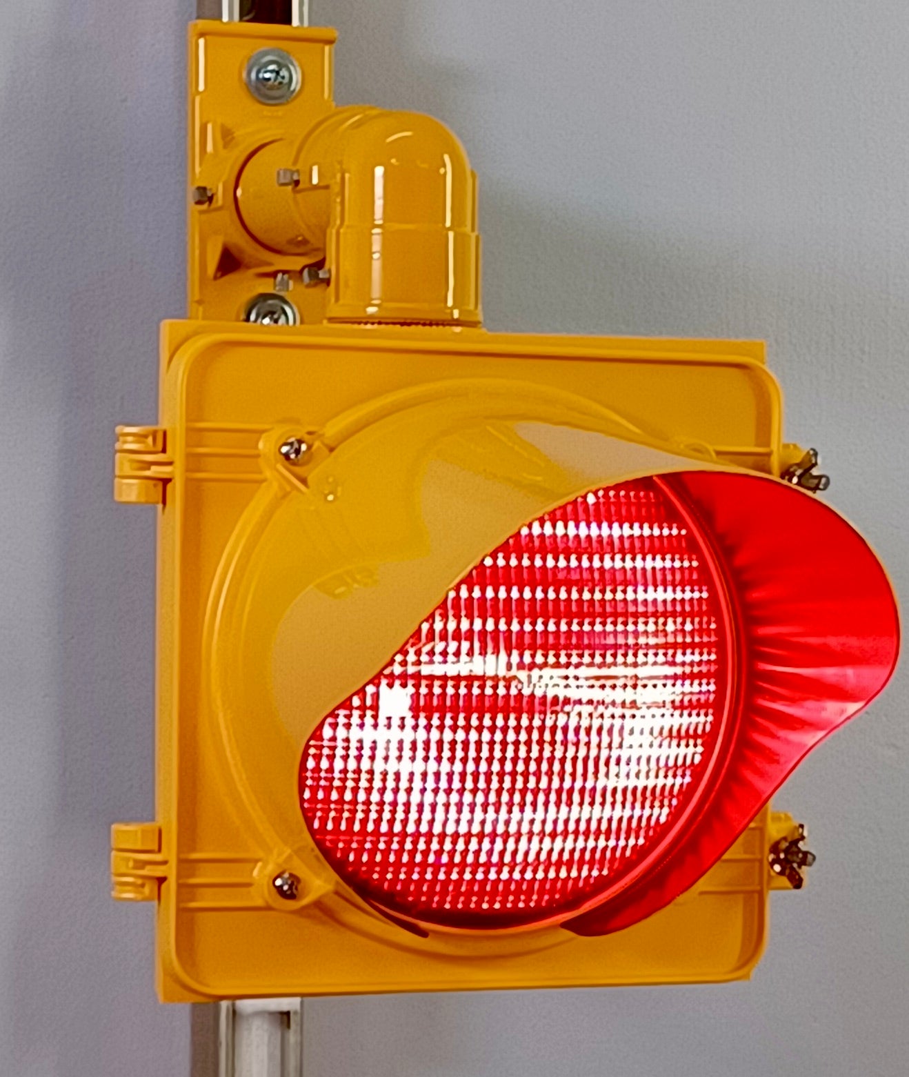 McCain ITE Single Poly Signal 8" (200mm)