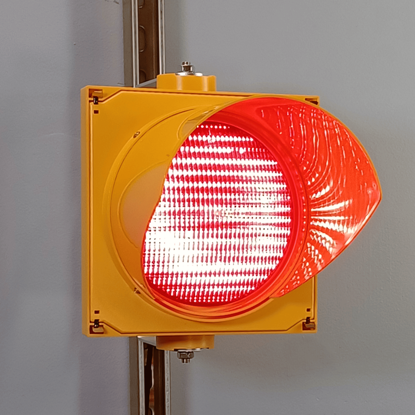 HPY200 — Safety Yellow Single Industrial LED Signal