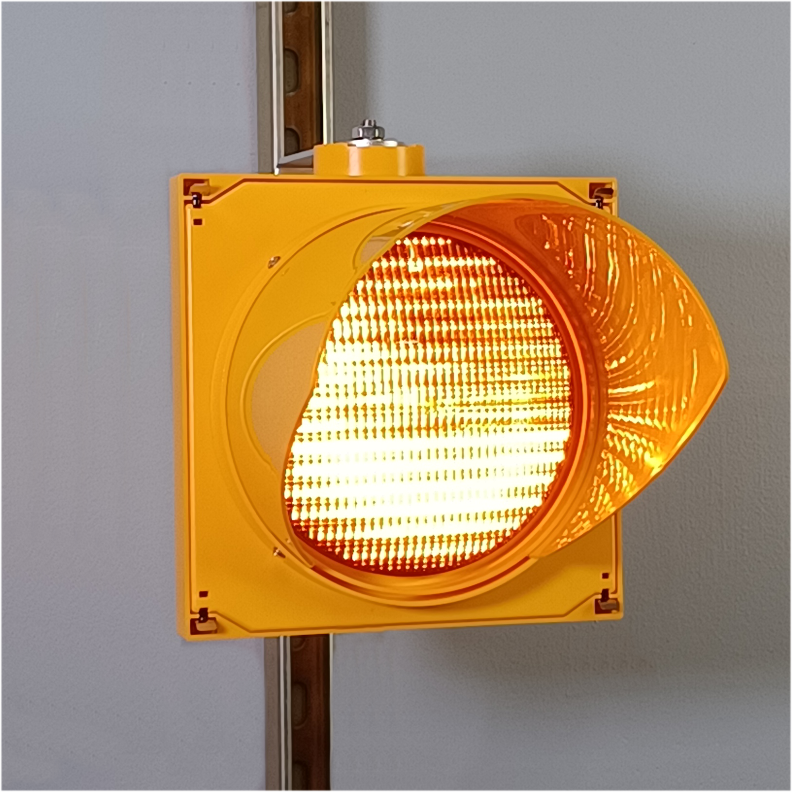 Single LED Traffic Signal Yellow Housing- #HPY200