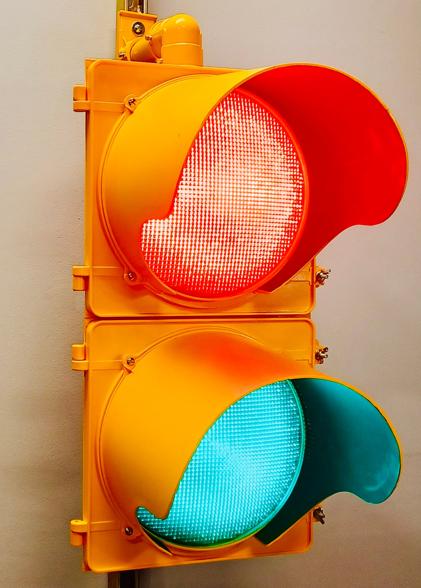 ITE Roadway Signals — A User's Guide
