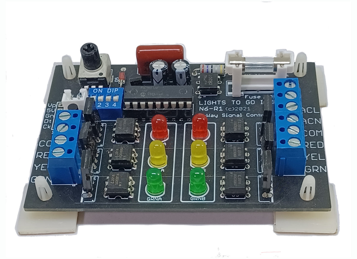 AC 4 Direction Controller N6 - 4-Way Intersection Controller | Lights To Go