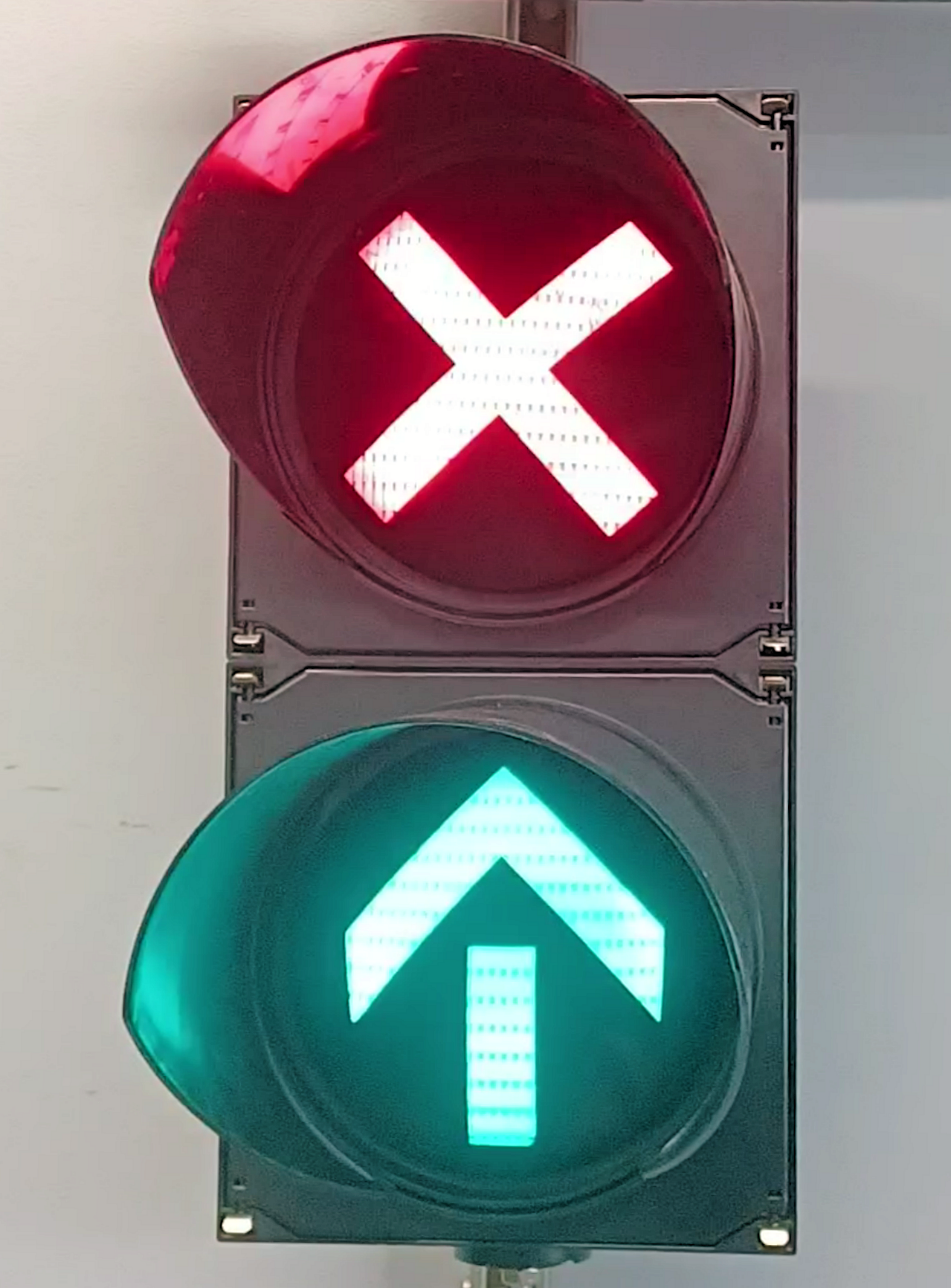 Industrial LED Signal Selection Guide