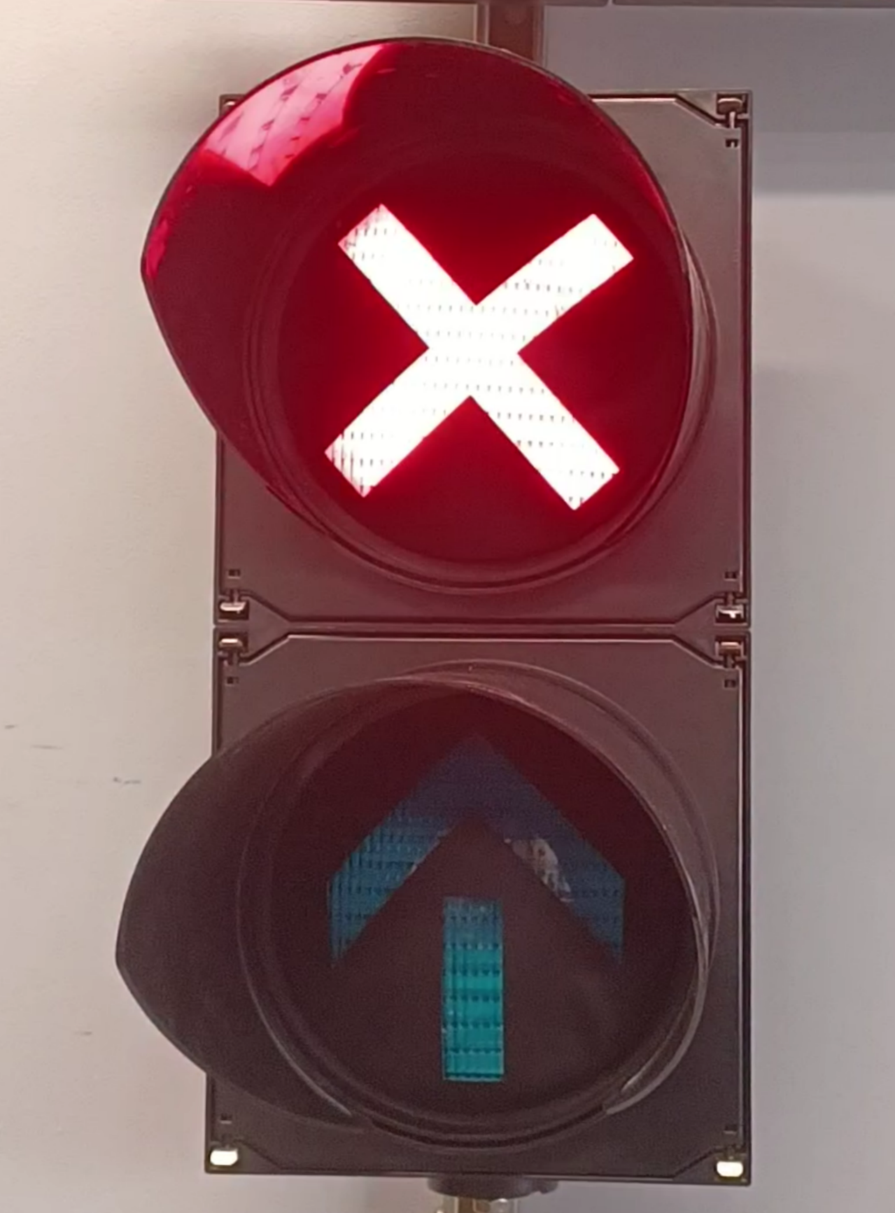 Industrial LED Signal Selection Guide