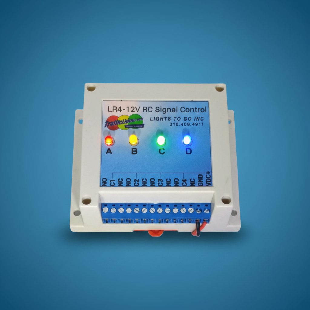 LR4Q-133829 — Studio Blue Background